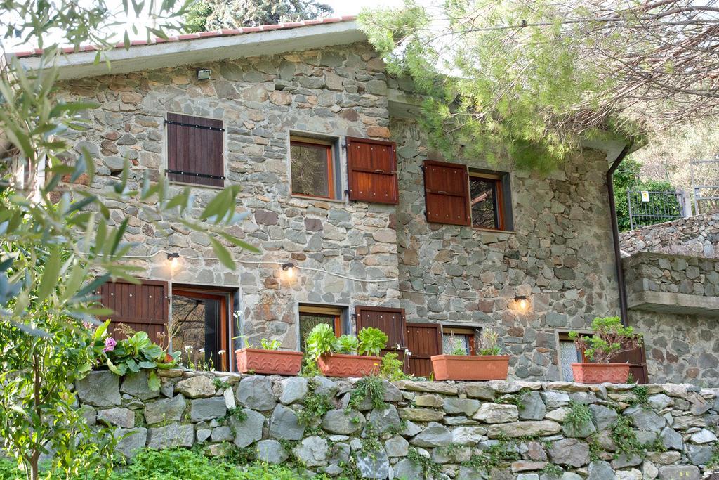 Due Pini Apartment Corniglia Bagian luar foto