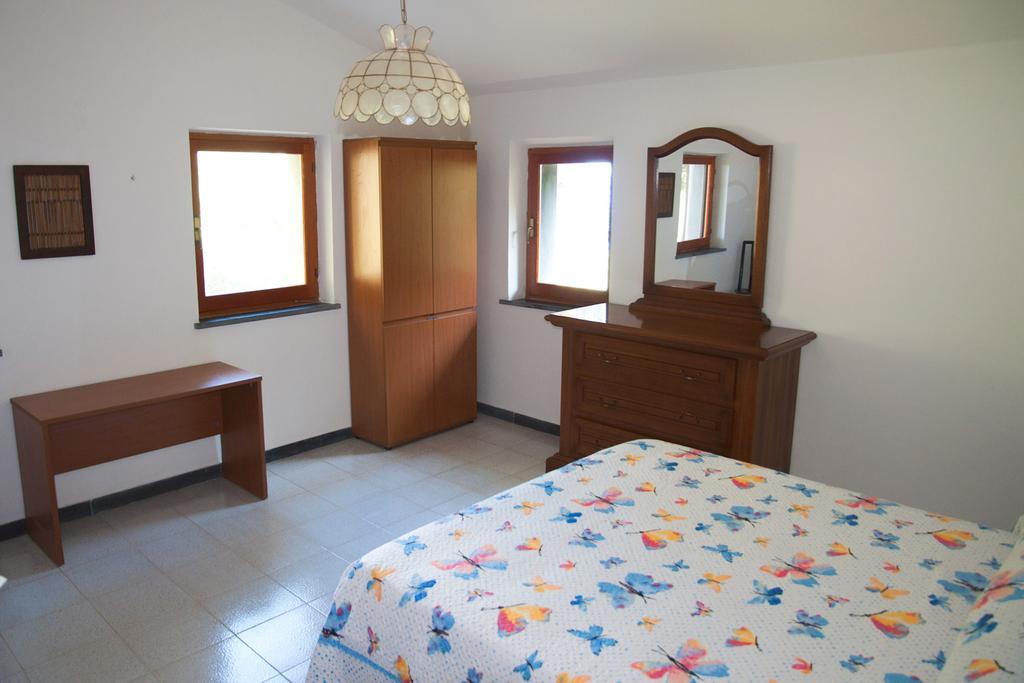 Due Pini Apartment Corniglia Bagian luar foto