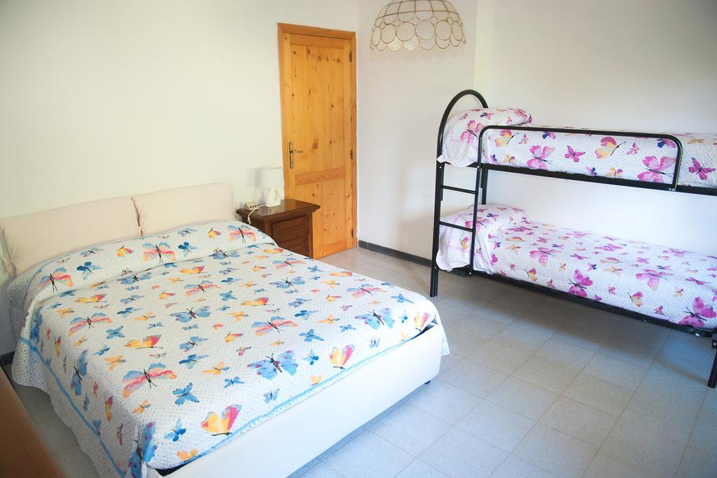 Due Pini Apartment Corniglia Bagian luar foto